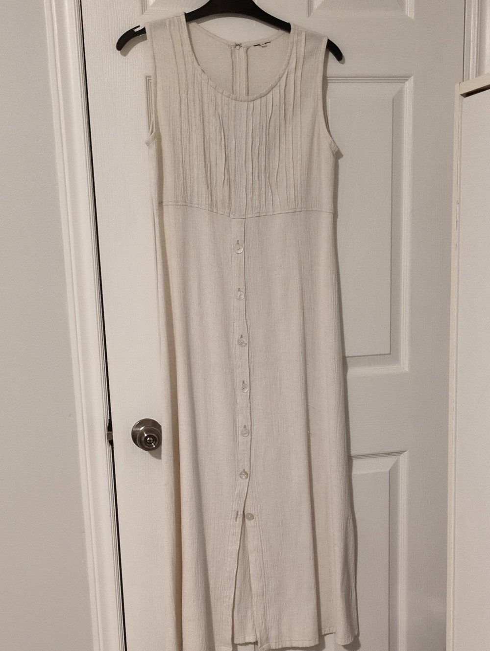 Sleeveless Button-Front Cream Maxi Dress